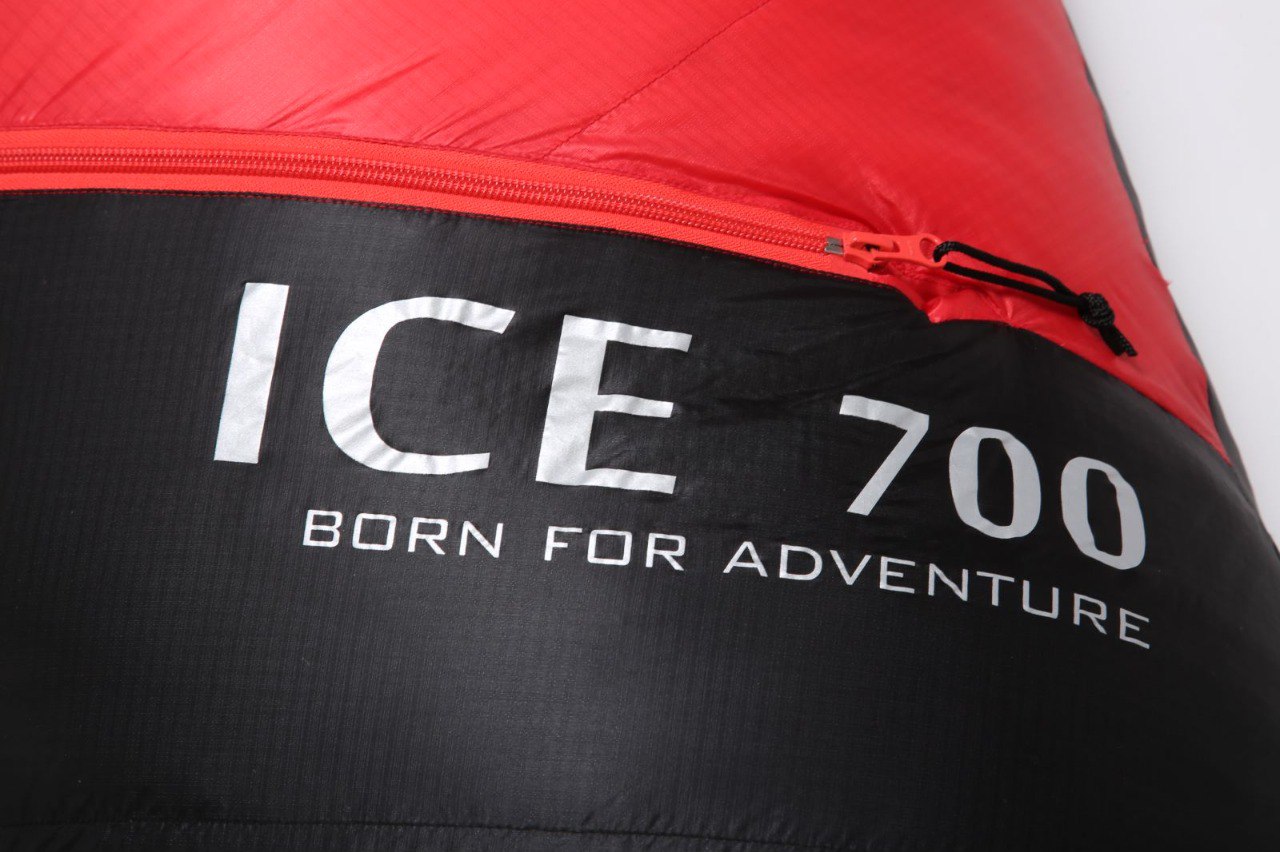 کیسه خواب پر اسنوهاک مدل Ice-700