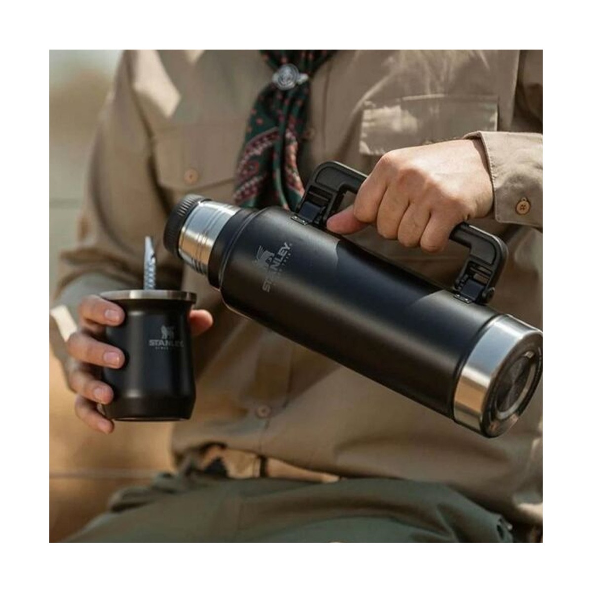 فلاسک استنلی 1.9 لیتری مدل Stanley Classic Legendary Bottle | اورجینال، عایق خلأ، حفظ دما تا 45 ساعت